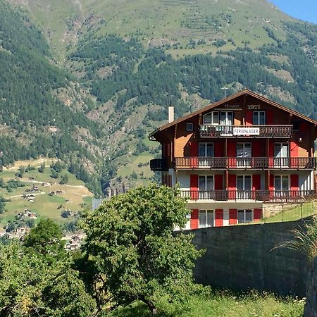 Gruppenhaus Rosy Hostel Grächen Екстериор снимка