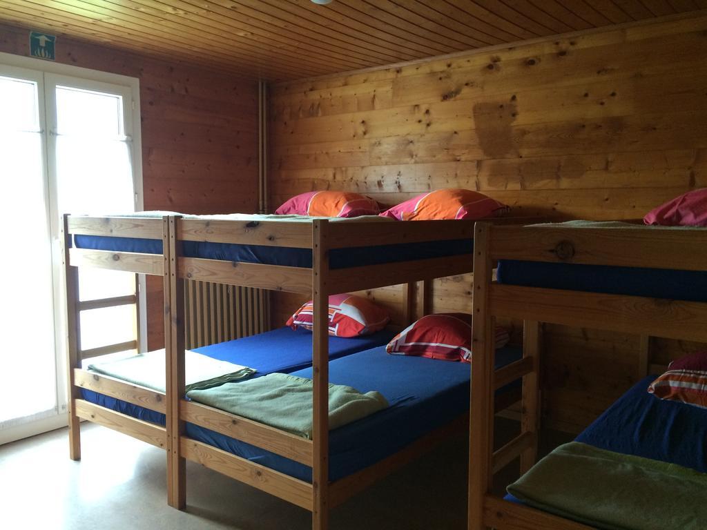 Gruppenhaus Rosy Hostel Grächen Стая снимка