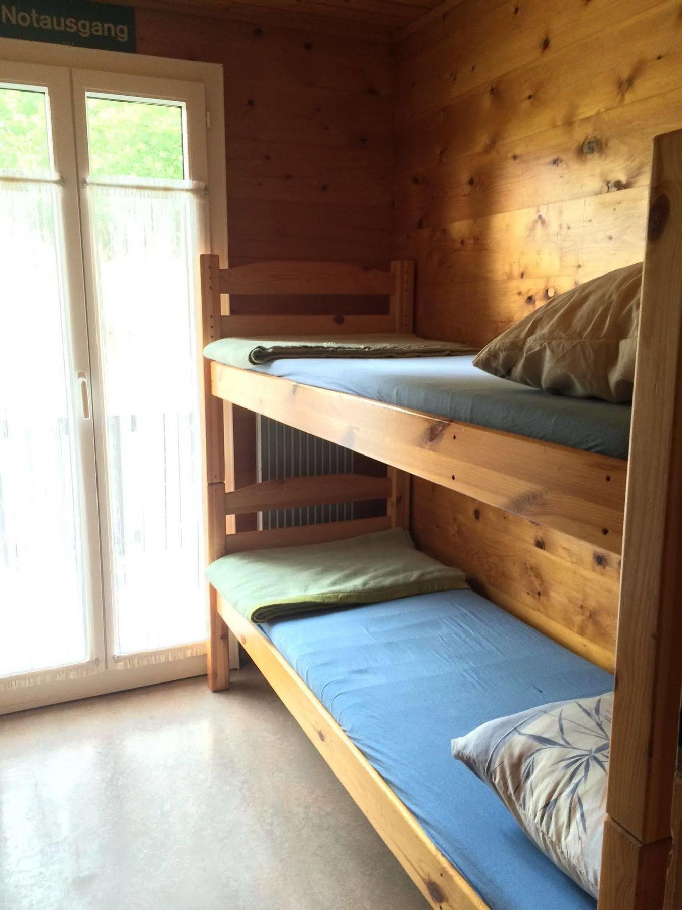 Gruppenhaus Rosy Hostel Grächen Екстериор снимка